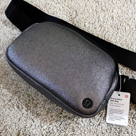 new Lululemon Everywhere Belt Bag metallic silver